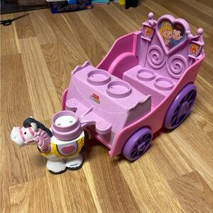 Fisher-Price little people Pink and Purple Princess Carriage